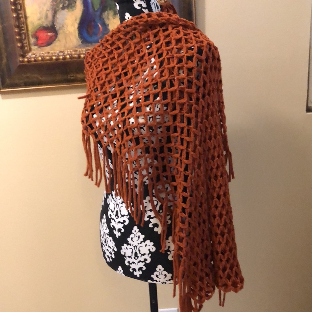 🧣Rusty brown Infiniti crochet fringed scarf versatile wrap